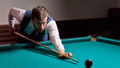 How To Hold A Pool Stick Properly