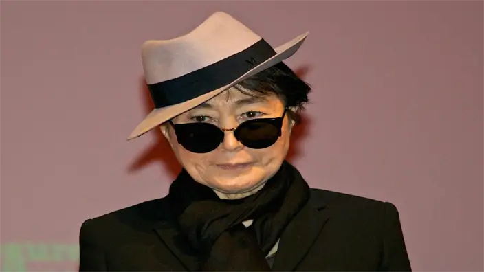 Yoko Ono 6