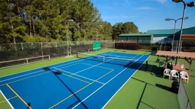 Pickleball Court VS Tennis Court - Key Differences &amp; Conversion Tips